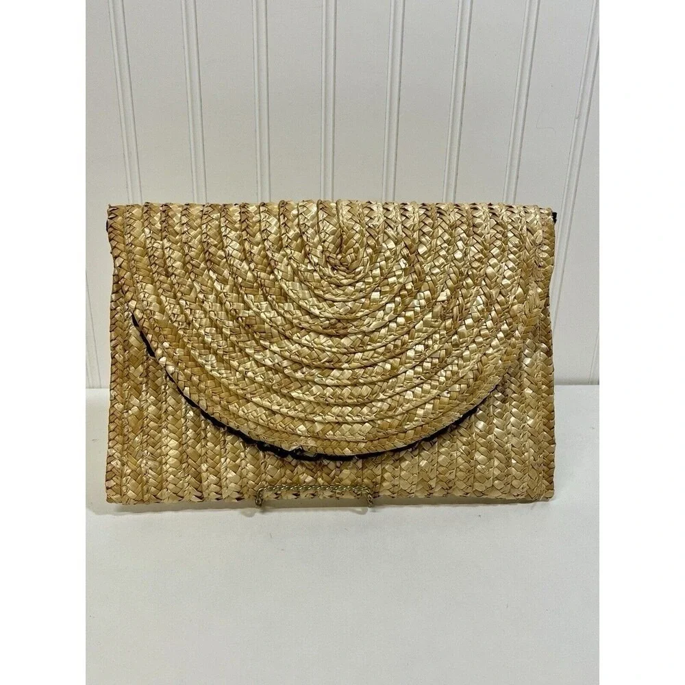 Shiraleah Straw Envelope Clutch Purse W/ Black Trim. Leopard Lining Snap Closure